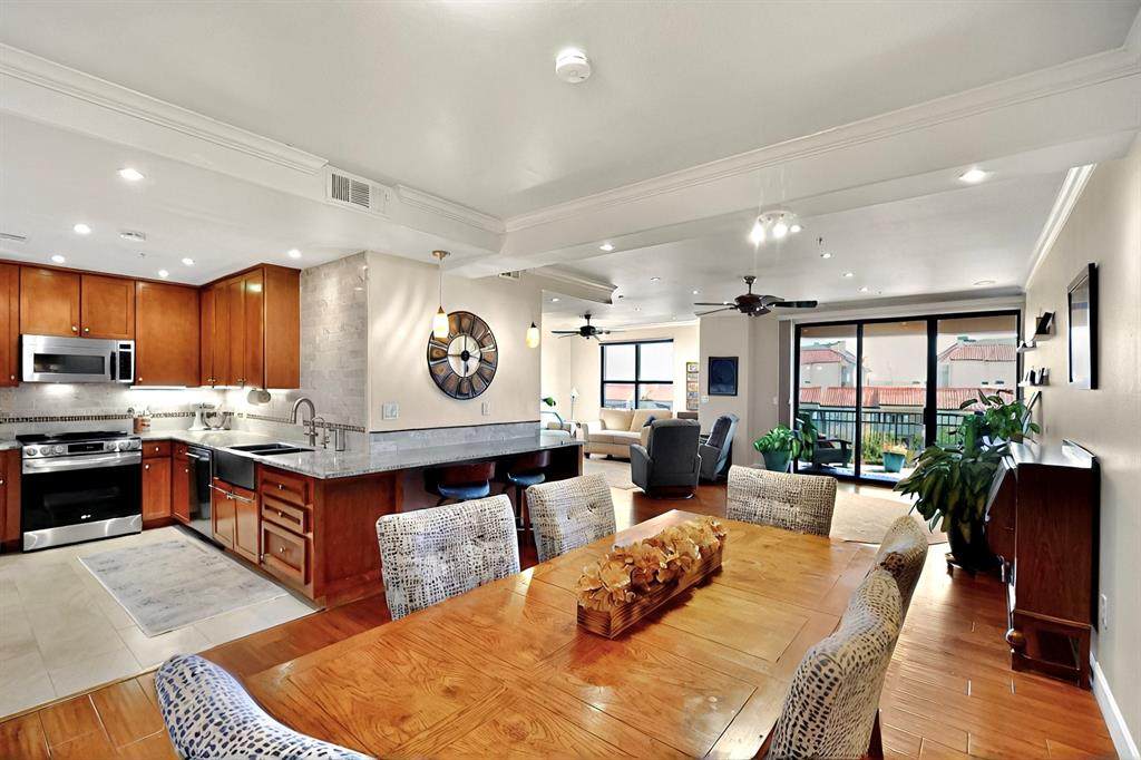 330 Las Colinas Boulevard - Photo 1