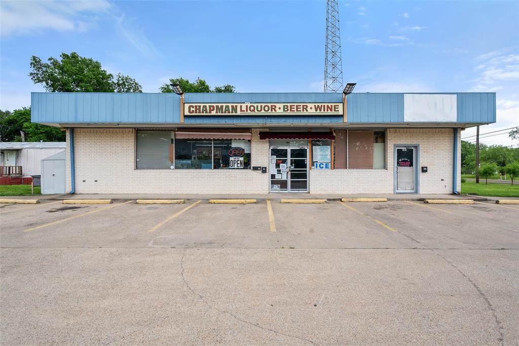 105 Austin Avenue - Photo 1