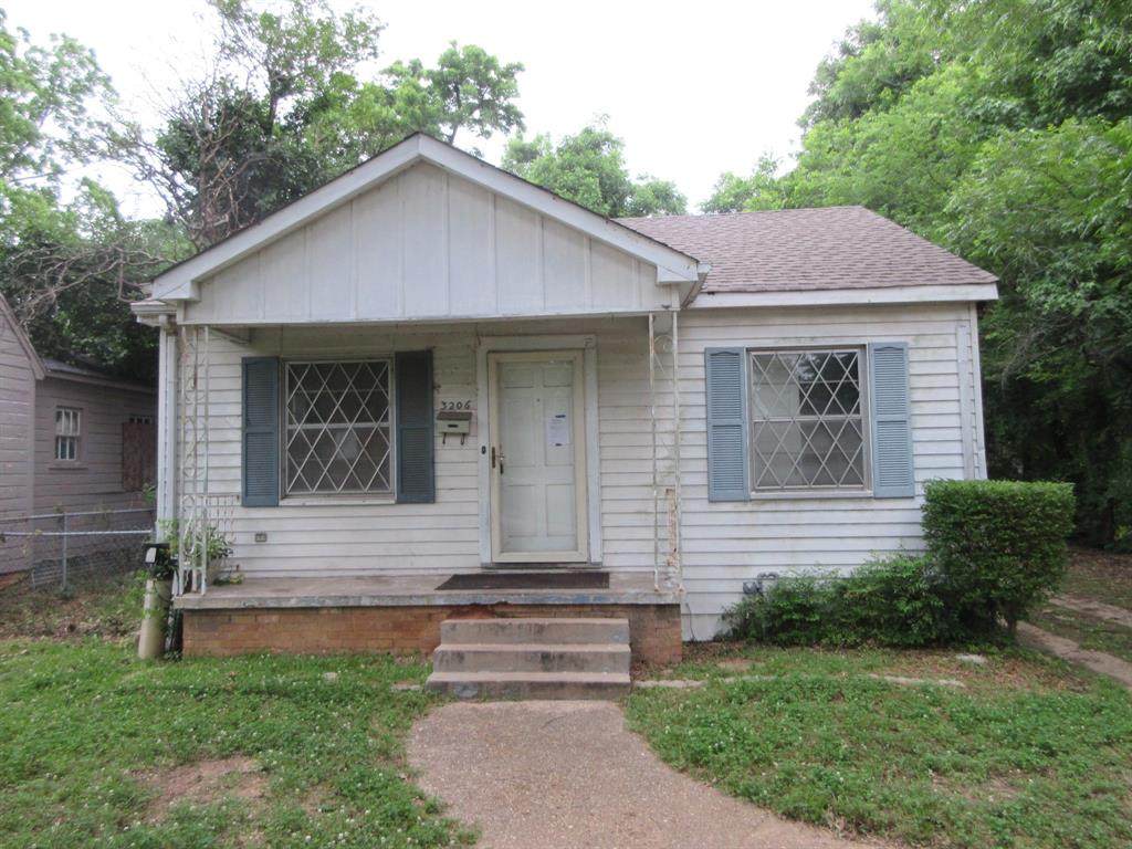 3206 Lancaster Street - Photo 1