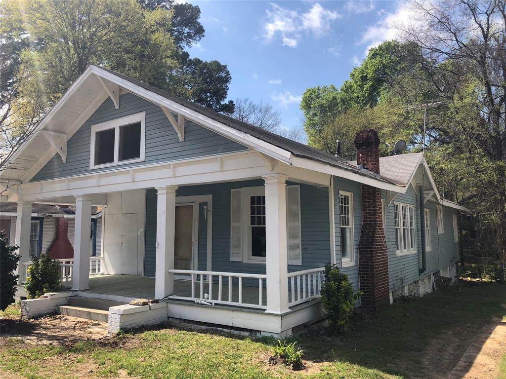 2424 Highland Avenue - Photo 1