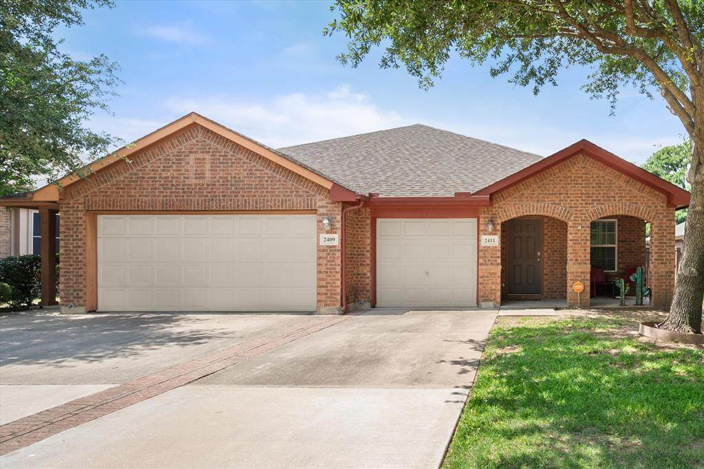 2411 Ravenwood Court - Photo 1