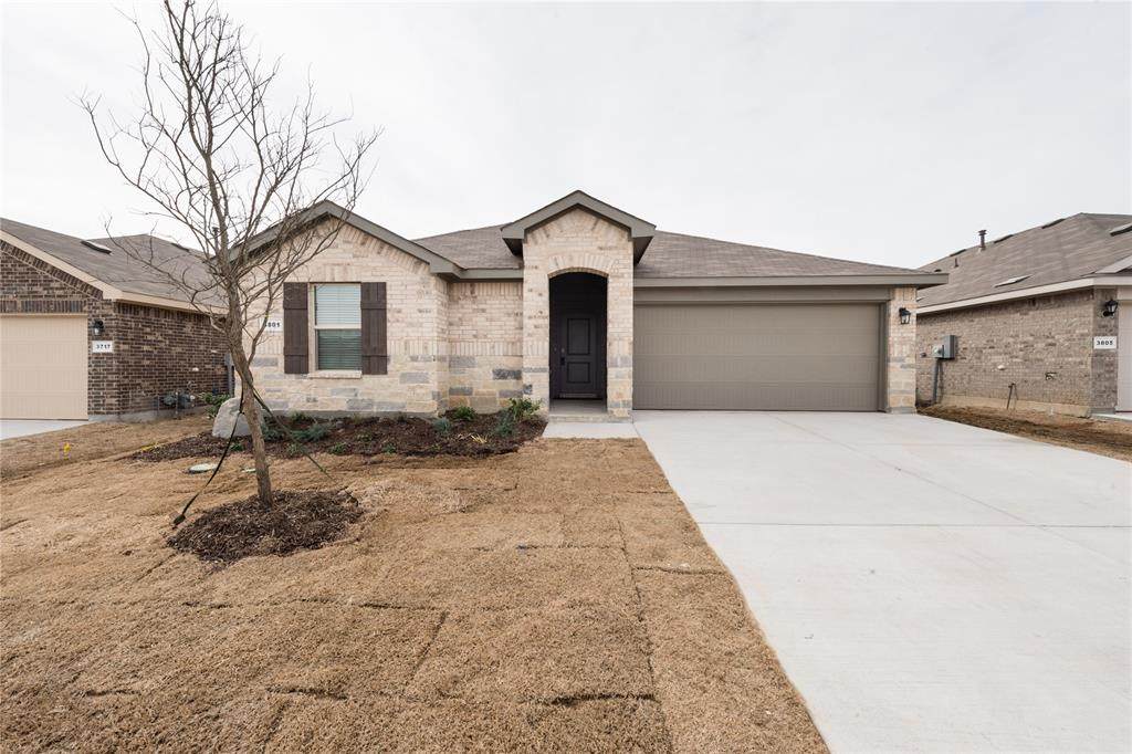 3801 Ridgeway Lane - Photo 1
