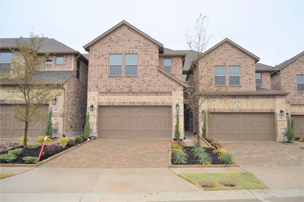 6412 Burbank Way - Photo 1