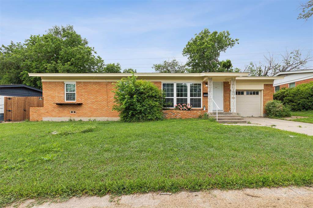 3508 Valencia Court - Photo 1