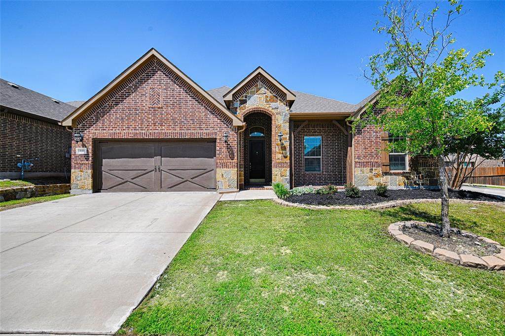 233 Cross Fox Lane - Photo 1