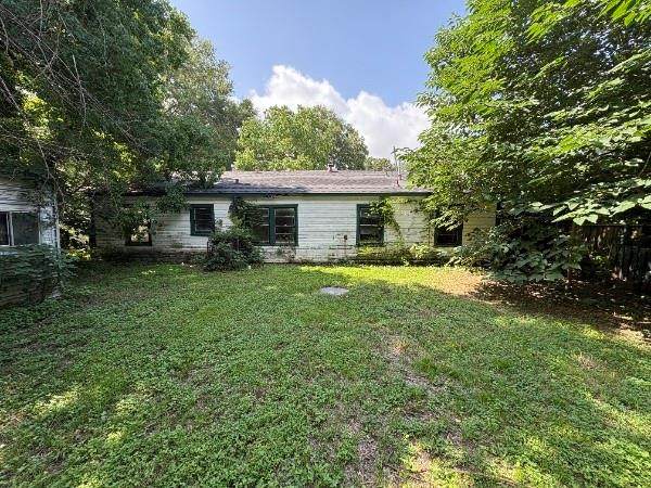 658 69th Street - Photo 1