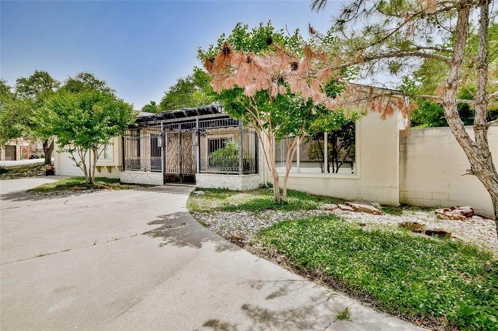 4009 Scenic Way - Photo 1