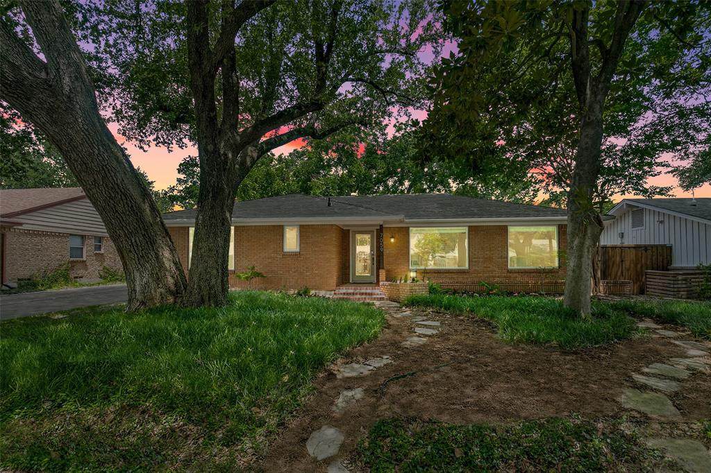 7059 Town North Drive - Photo 1