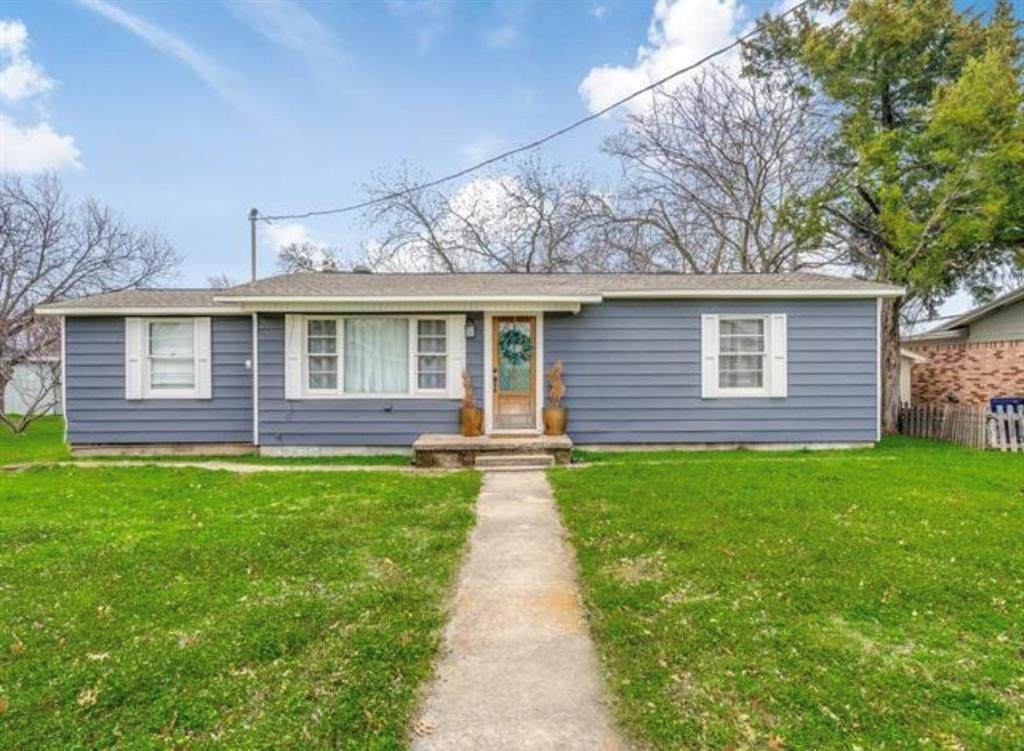 902 Church Street - Photo 1