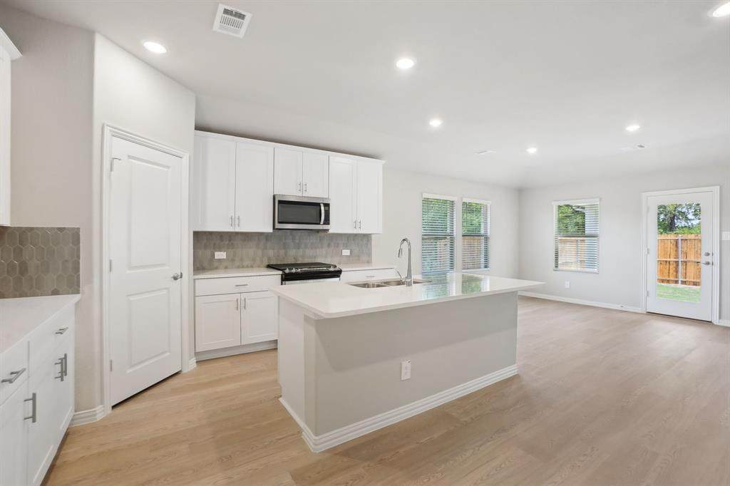 3407 Eagle Mount Drive - Photo 1