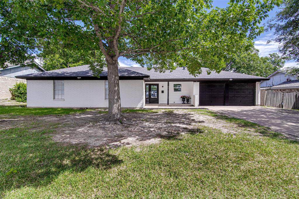 3408 Walton Avenue - Photo 1