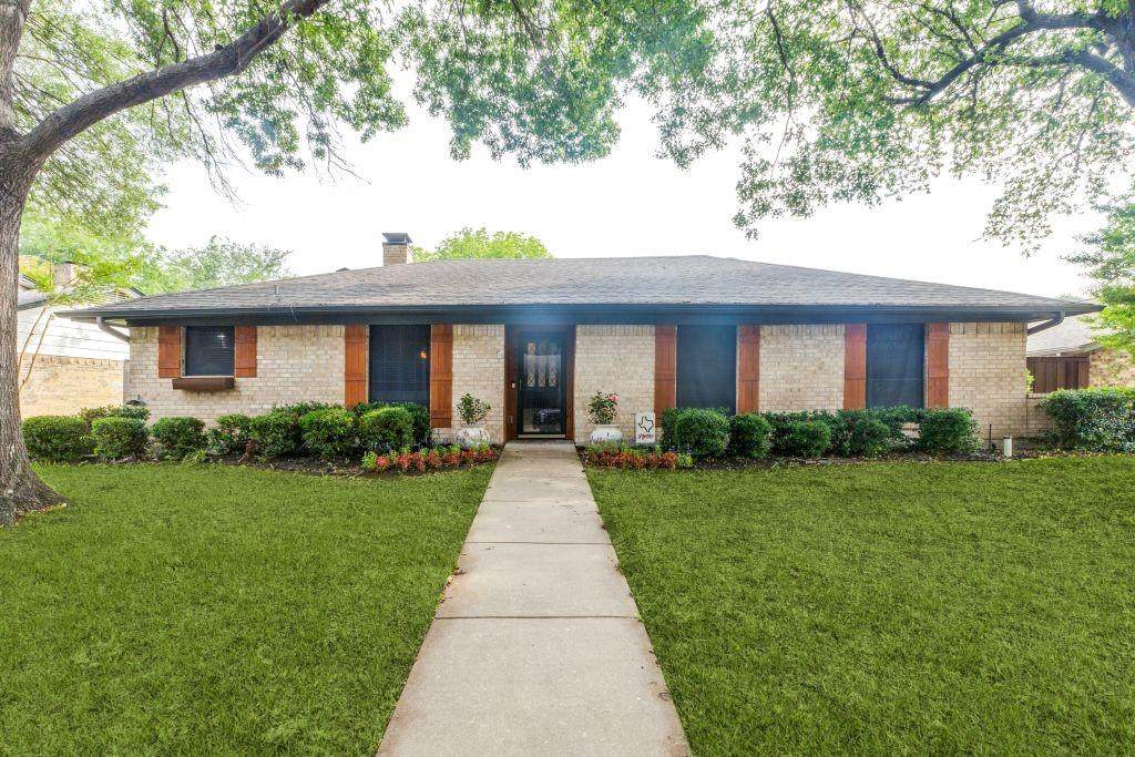 4937 Willowhaven Circle - Photo 1