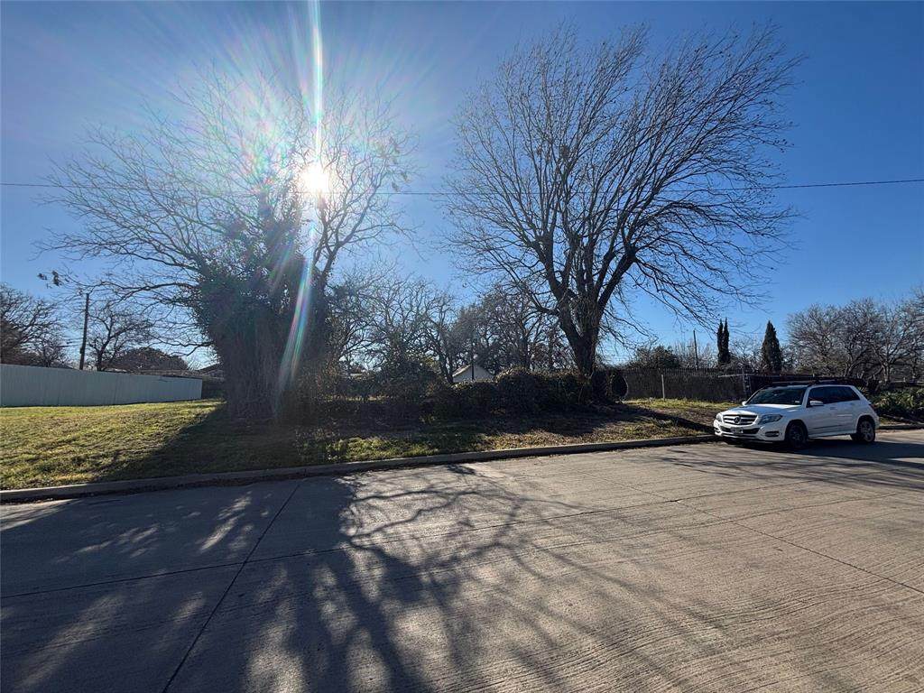 1311 Jones Street - Photo 1