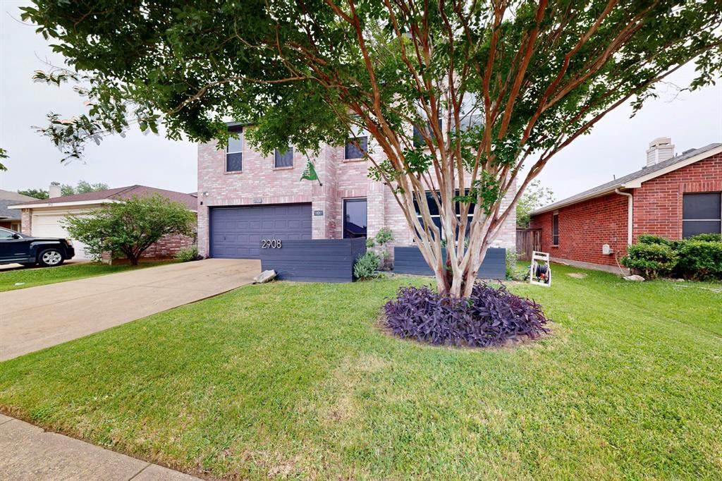 2908 Quail Run Drive - Photo 1