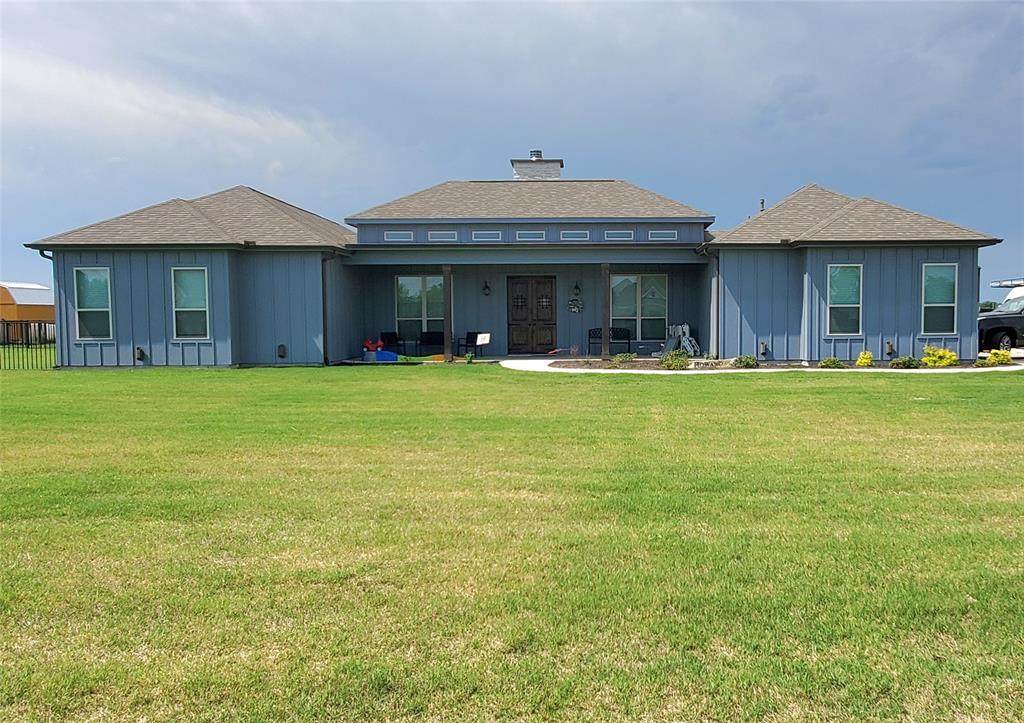 291 County Road 4833 - Photo 1
