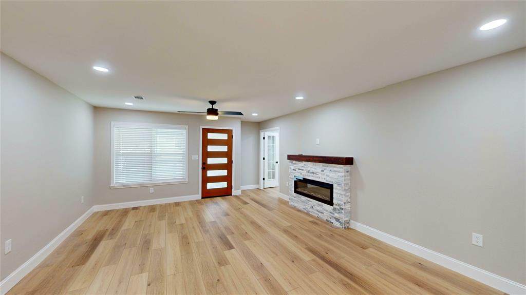 2210 Mcclure Street - Photo 1