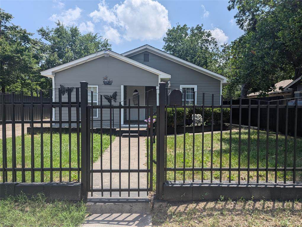3108 Bideker Avenue - Photo 1