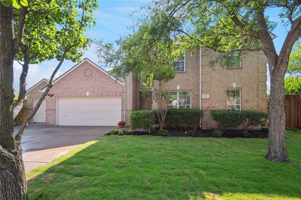 841 Brittany Way - Photo 1