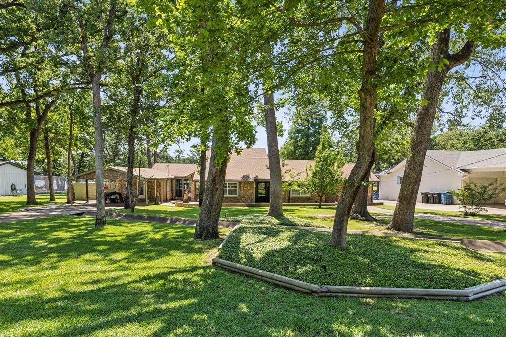17 Bayside Drive - Photo 1