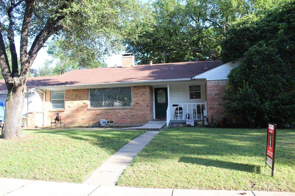 612 Ranier Circle - Photo 1