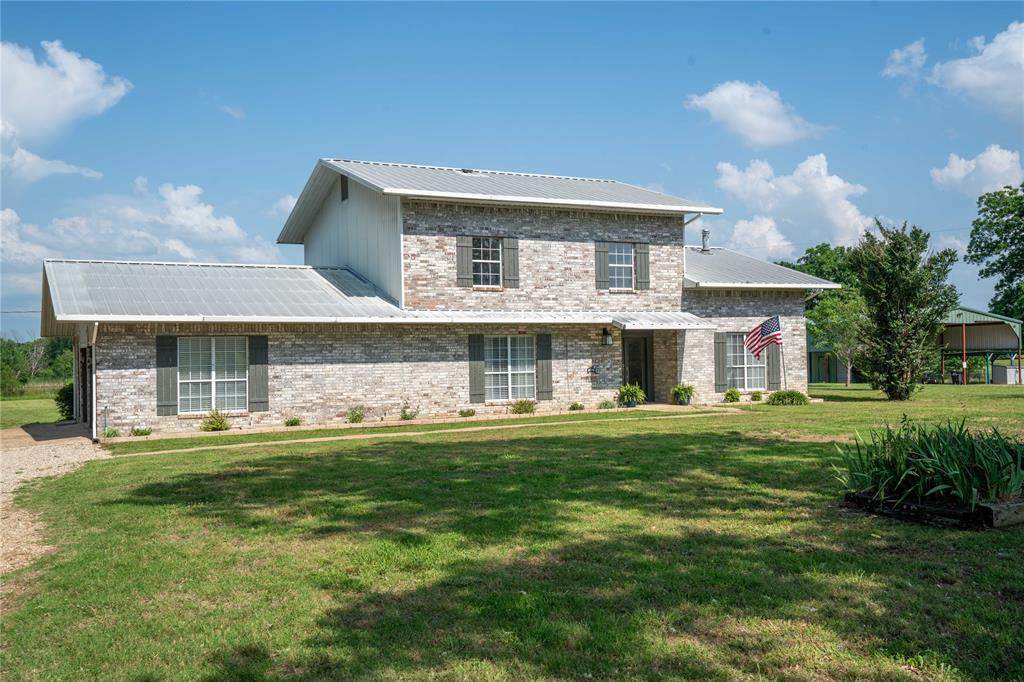 374 County Road 42530 - Photo 1