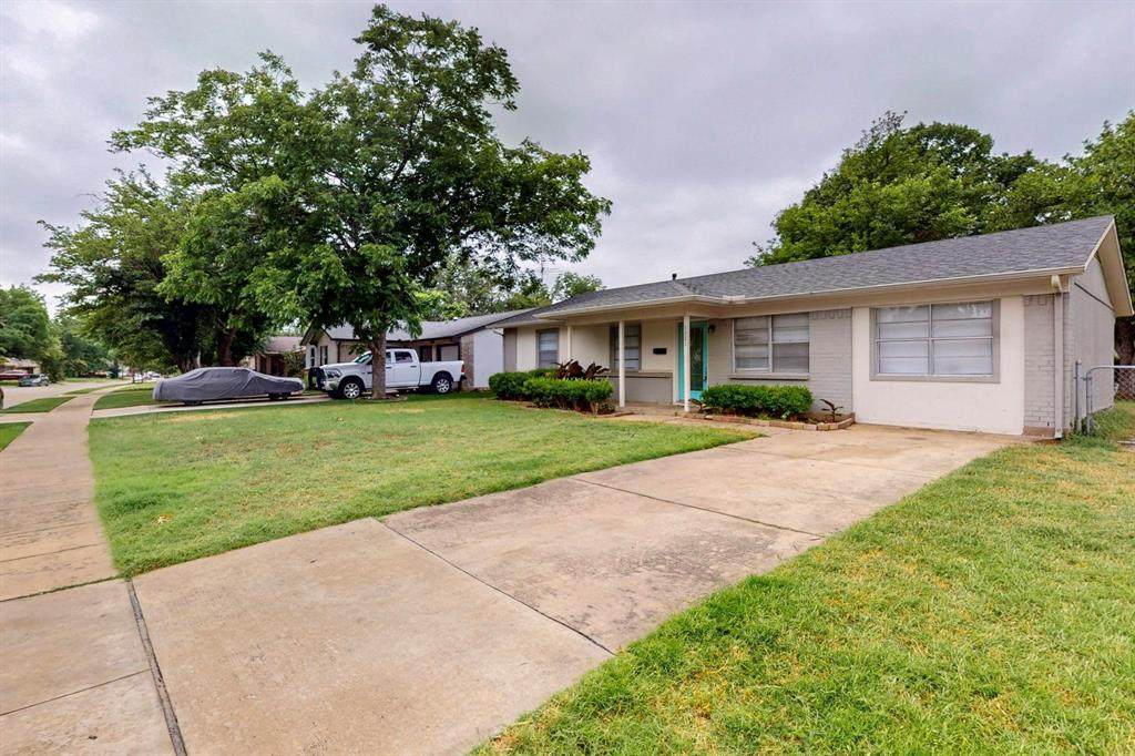 1321 Crestridge Drive - Photo 1