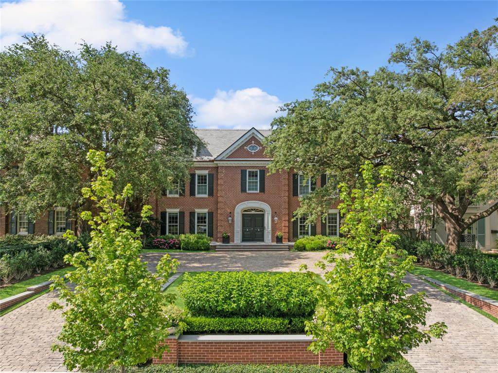 3636 Stratford Avenue - Photo 1