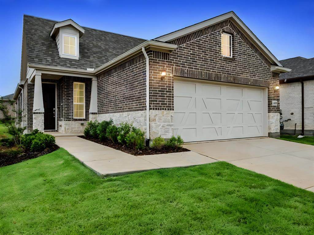 4320 Woods Court - Photo 1