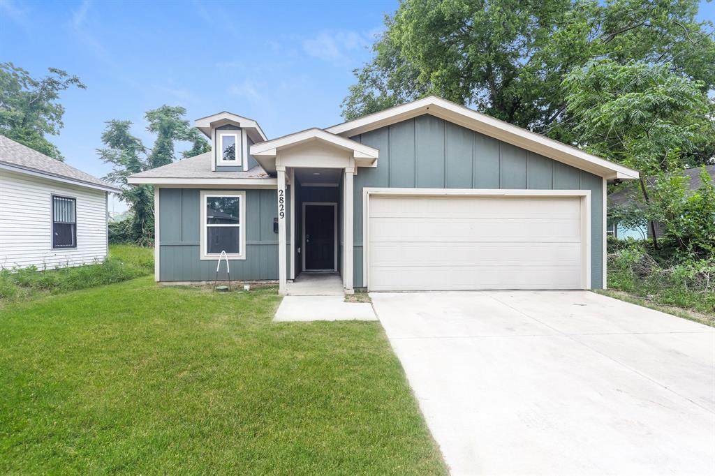 2829 Oakdale Street - Photo 1