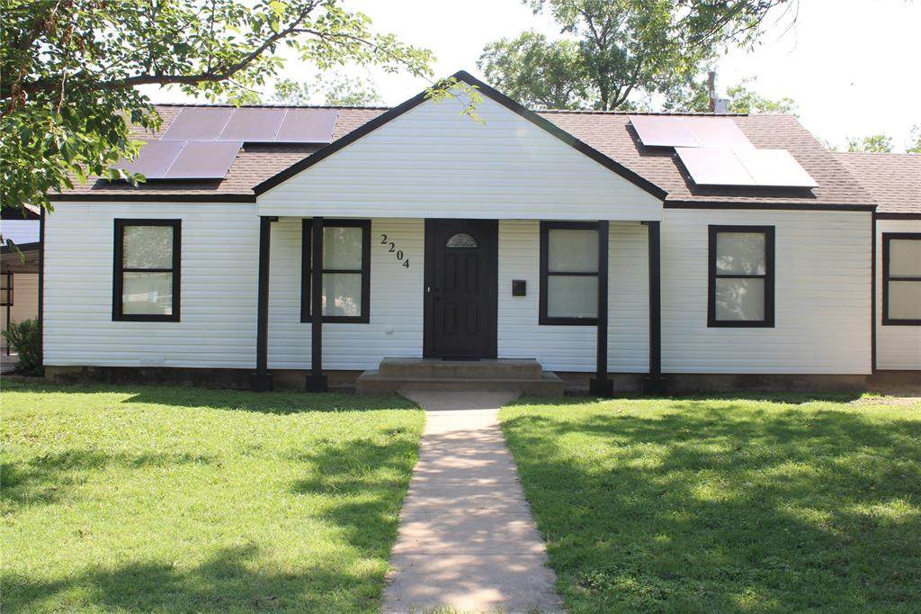 2204 Dartmore St - Photo 1