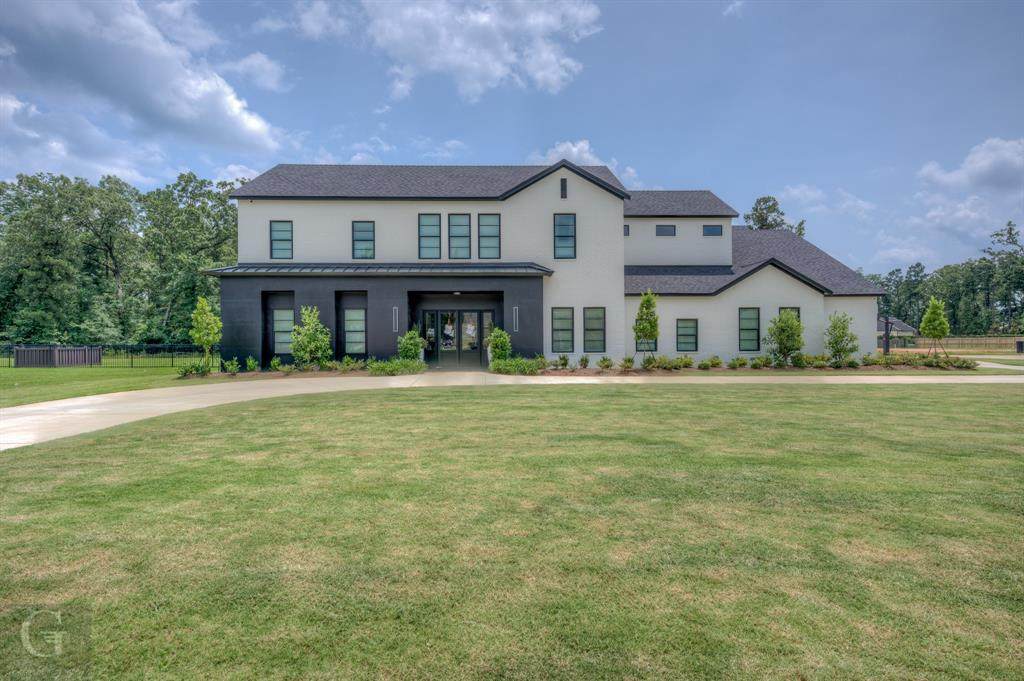1035 Lochinvar Lane - Photo 1