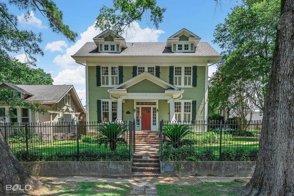 836 Jefferson Place - Photo 1