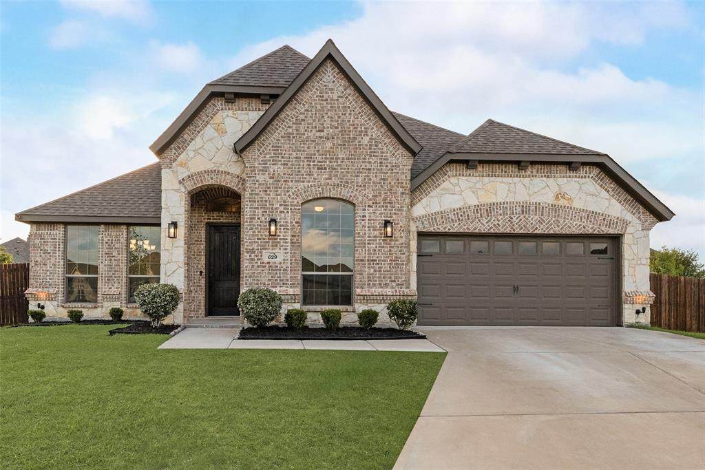 629 Dean Box Drive - Photo 1