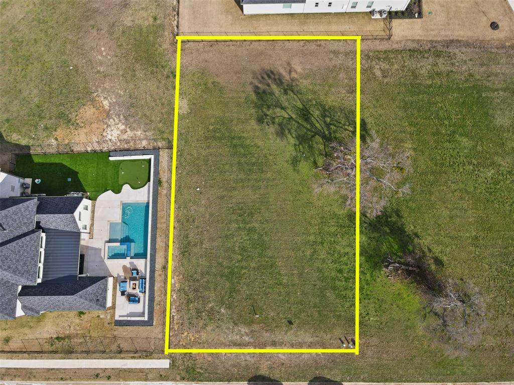 1918 Running Deer Lane - Photo 1