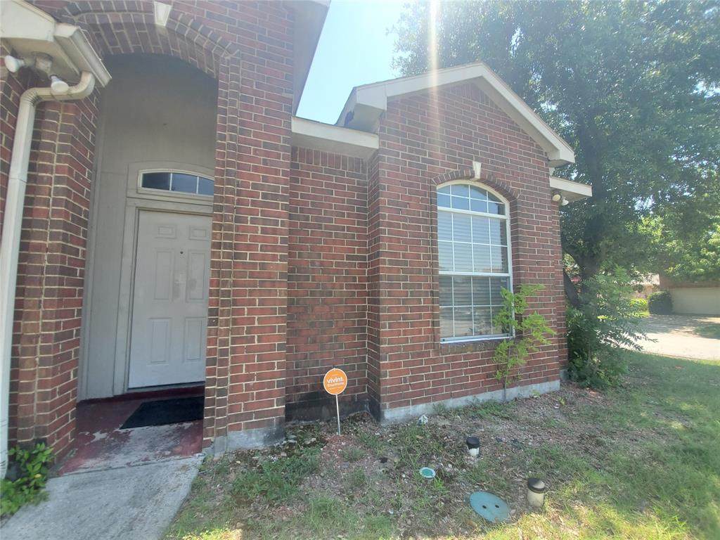 1302 Mill Crossing - Photo 1