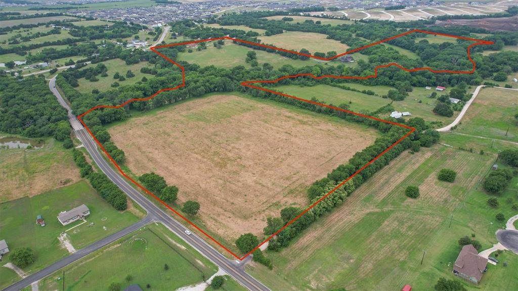 4196 County Road 1001 - Photo 1