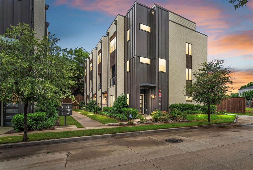 2741 Merrimac Street - Photo 1