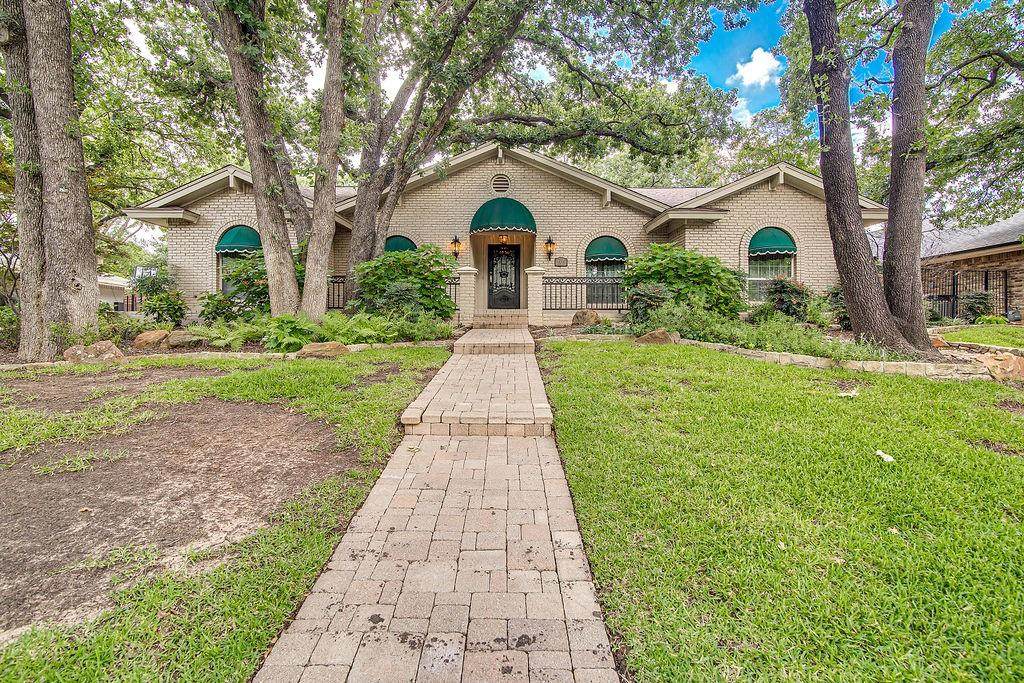 2303 Shadydale Drive - Photo 1