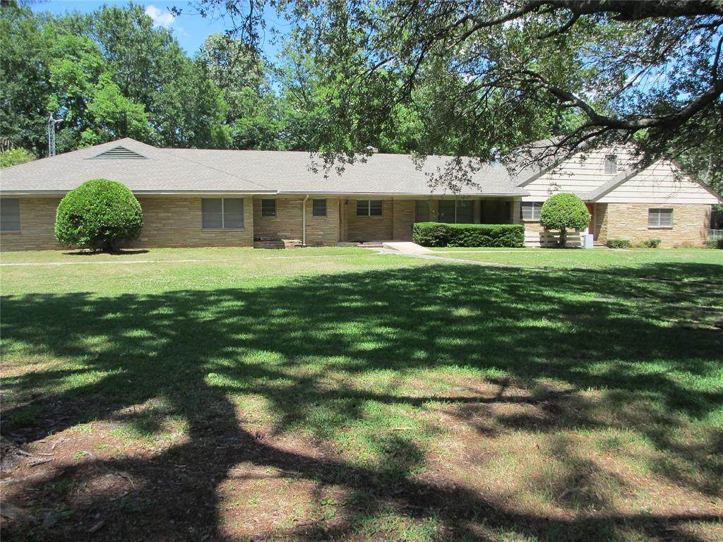 1009 Brook Drive - Photo 1