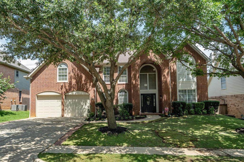 1092 Rosewood Drive - Photo 1