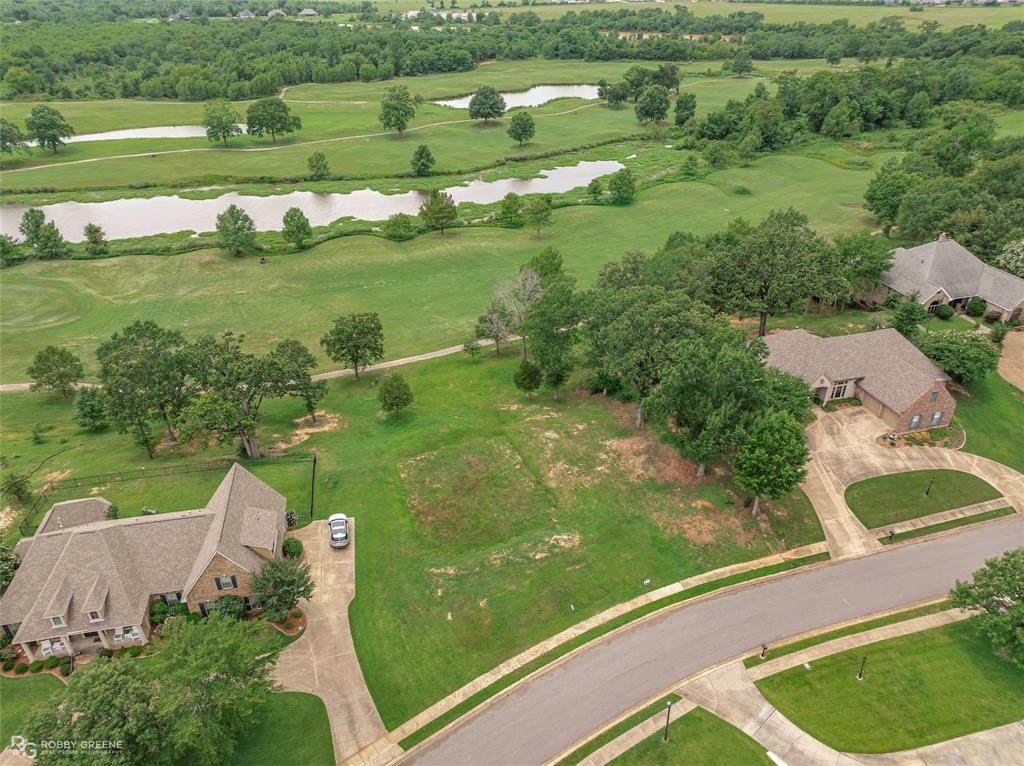46 Golf Club Drive - Photo 1