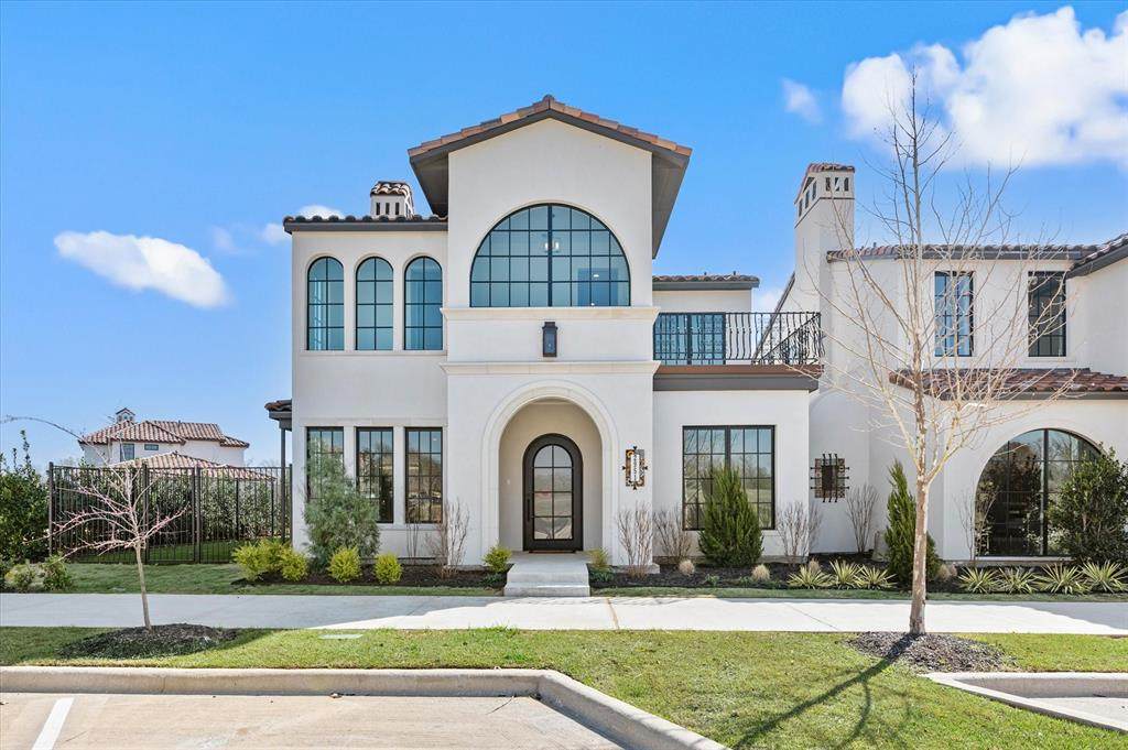 2951 Sunset Boulevard - Photo 1