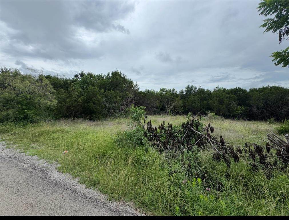 5822 Stonegate Circle - Photo 1