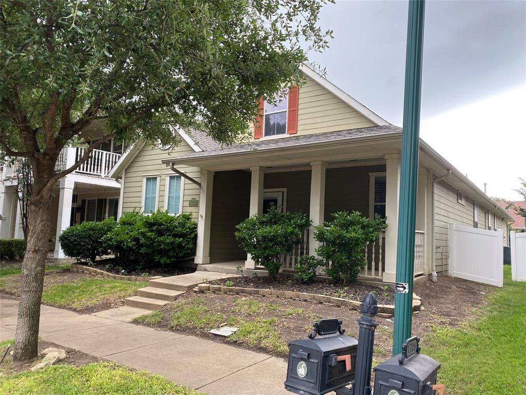 1705 Spanish Moss Way - Photo 1