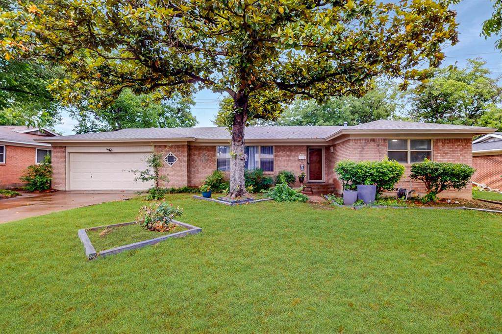 5417 Jane Anne Street - Photo 1