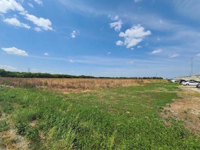 2484 County Road 643 - Photo 1