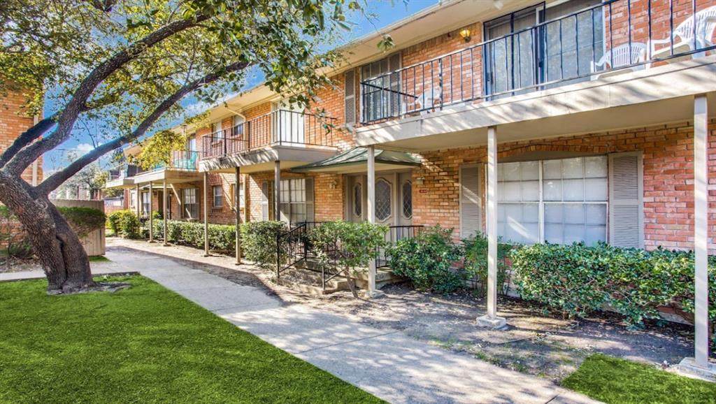 3604 Parkridge Drive - Photo 1