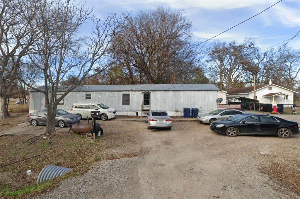 1121 Blount Street - Photo 1