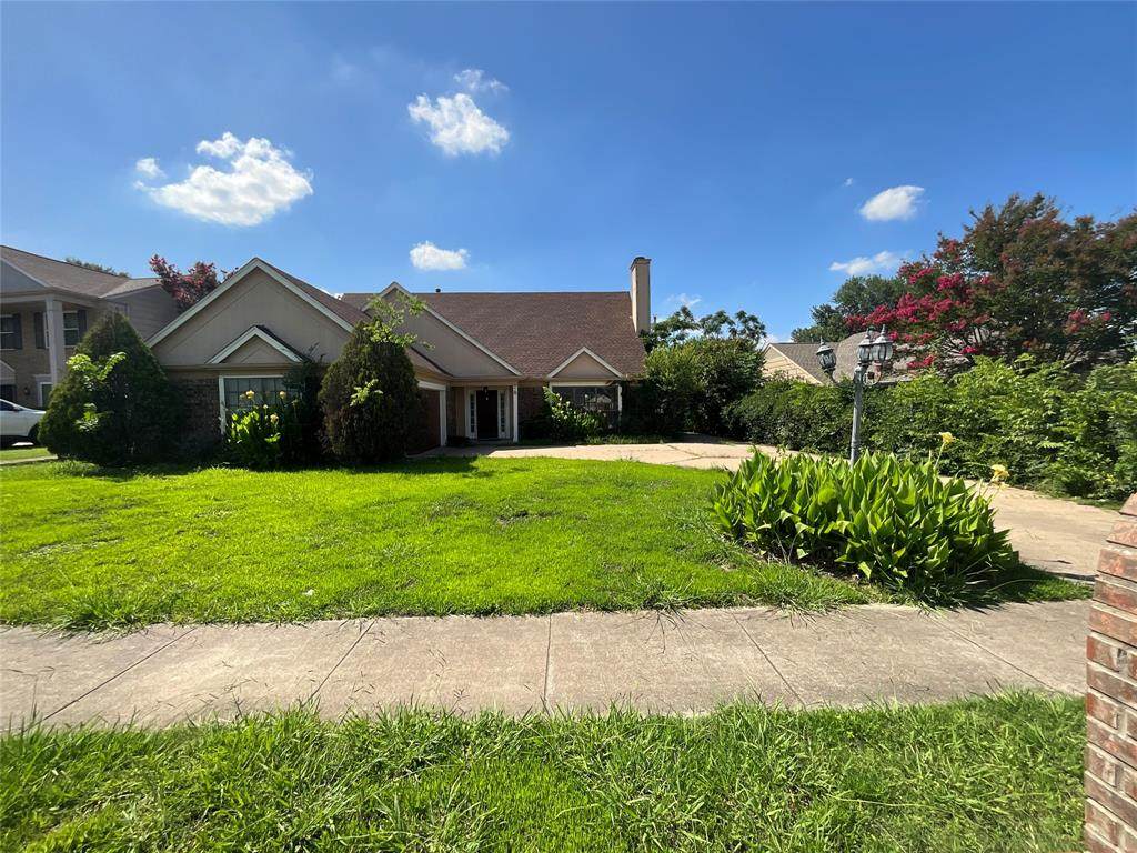 1705 Huntington Drive - Photo 1