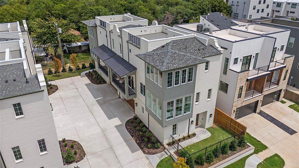 1031 Mobile Street - Photo 1